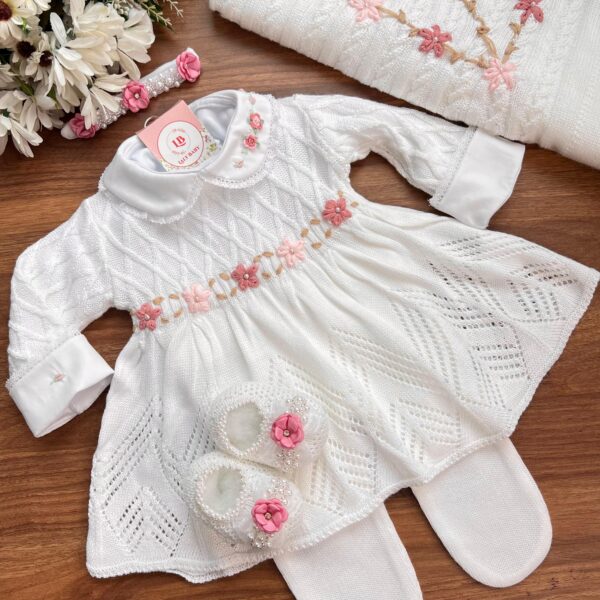 Saída Gigi com Bordado à mão - Bran/Rosa promoção