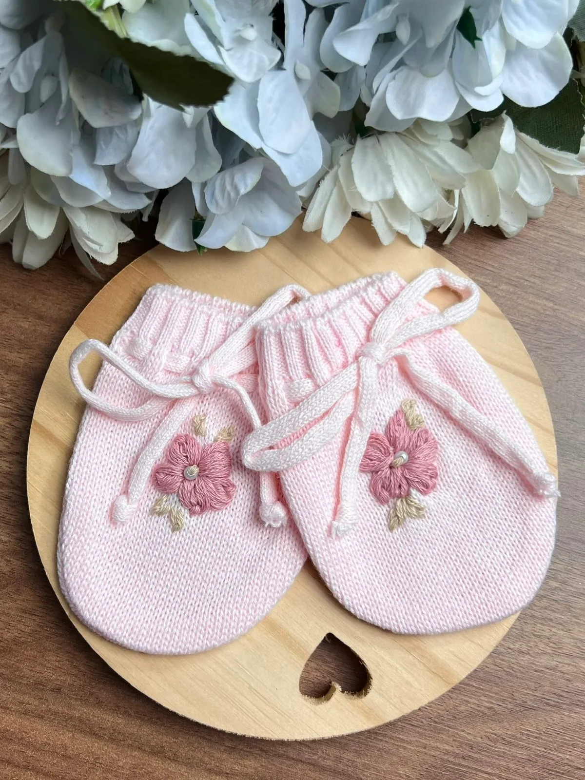 Kit Luvas com Bordado à mão – Rosa Bebê